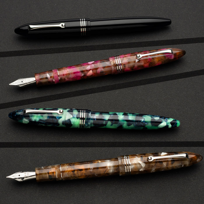 Leonardo Furore Fiordo Di Furore Fountain Pen - Green & Black GT