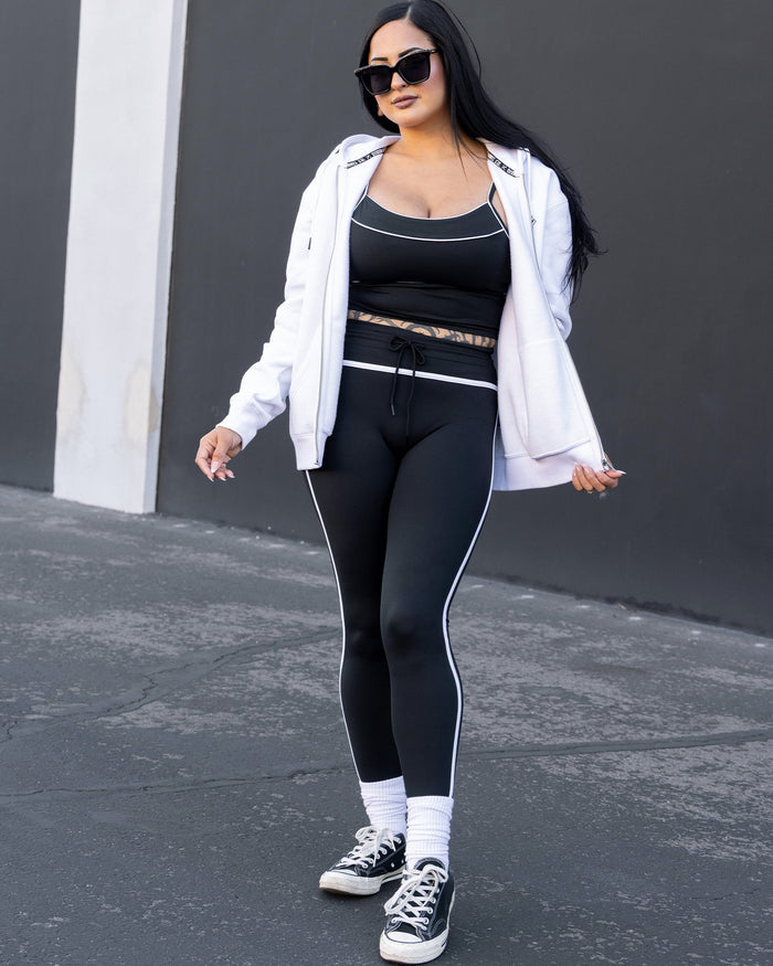 Women's Weekender Crop Top - Black & White - Dixxon Flannel Co.